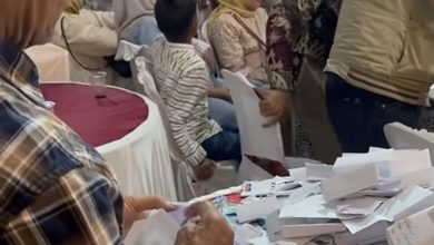 Tuan rumah umum duit sampul tetamu semasa majlis kahwin