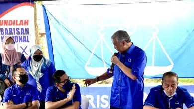 Najib Hargai Sokongan Kepimpinan, Rakyat Sepanjang Khidmat Di Parit Yaani