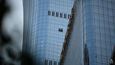 Pesawat langgar pencakar langit Beijing