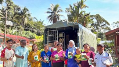 Salina Terus Perkukuh Kebajikan Rakyat, Perkasa Usahawan Behrang