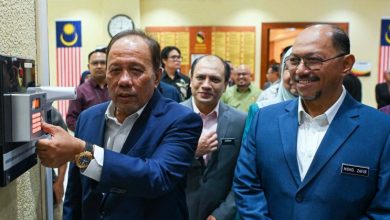 Ismail Mula Tugas Sebagai MB, Barisan EXCO Dalam Penelitian