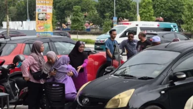 Lelaki ditemukan maut dalam kereta berkunci depan kedai serbaneka