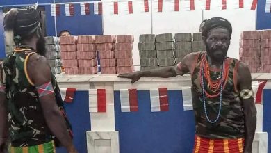 Orang Asli simpan duit ‘berkepuk’ dalam guni beras