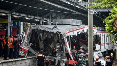 Pemandu kereta api rempuh gerabak wanita lambat tekan brek