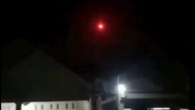 Bola api misteri melayang waktu malam
