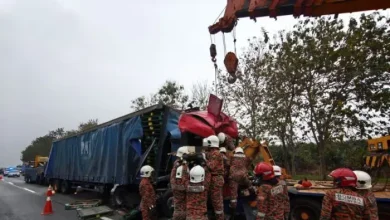 Driver dies in two-lorry collision on North-South Expressway near Ayer Hitam