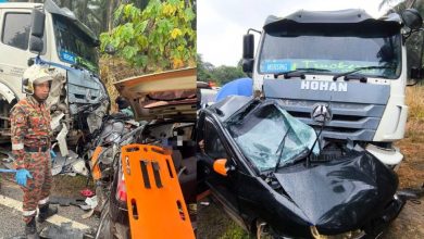 Suami isteri maut nahas kereta, lori di Kluang