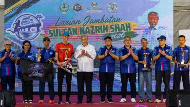 Ahmad Zahid Turun Padang Bersama Warga Bagan Datuk