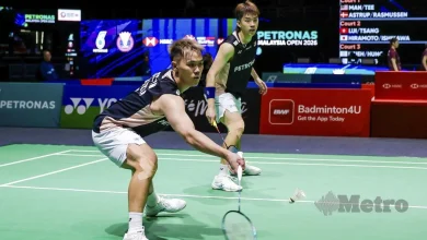 Wei Chong-Kai Wun benam Sze Fei-Izzuddin
