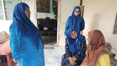 Santuni Rakyat Dengan Hati, Berbakti Dengan Ikhlas – Tuminah Kadi
