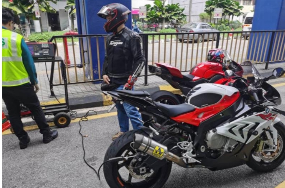 Polis Terengganu Sasar Pemilik Motosikal Ubah Suai Ekzos Bising Astro Awani