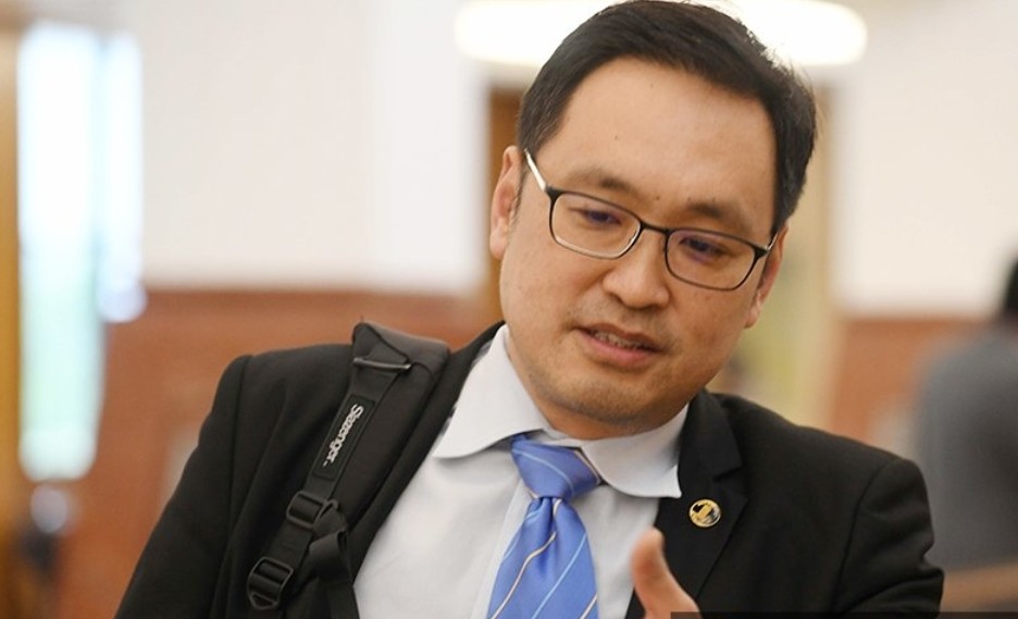 Don’t play with autonomy on MCO rules, says Sarawak DAP