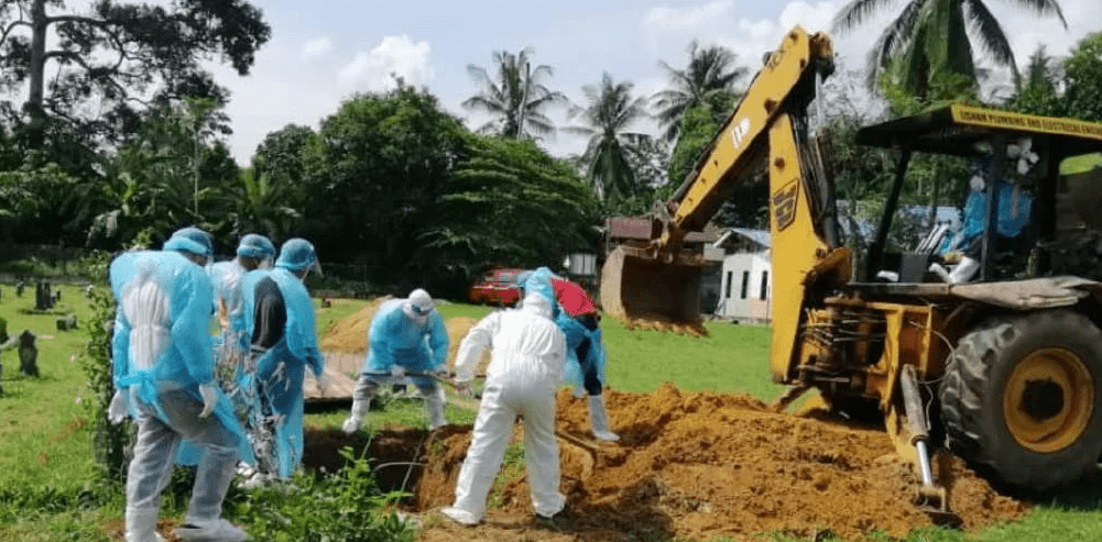 Bomba bantu kebumi mangsa Covid-19 obesiti