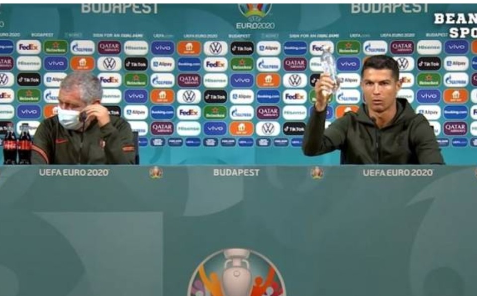 Euro2020: Ronaldo tolak tepi minuman Coca Cola tajaan kejohanan [VIDEO]