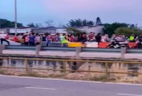 54 individu dikompaun joging, lepak di jambatan