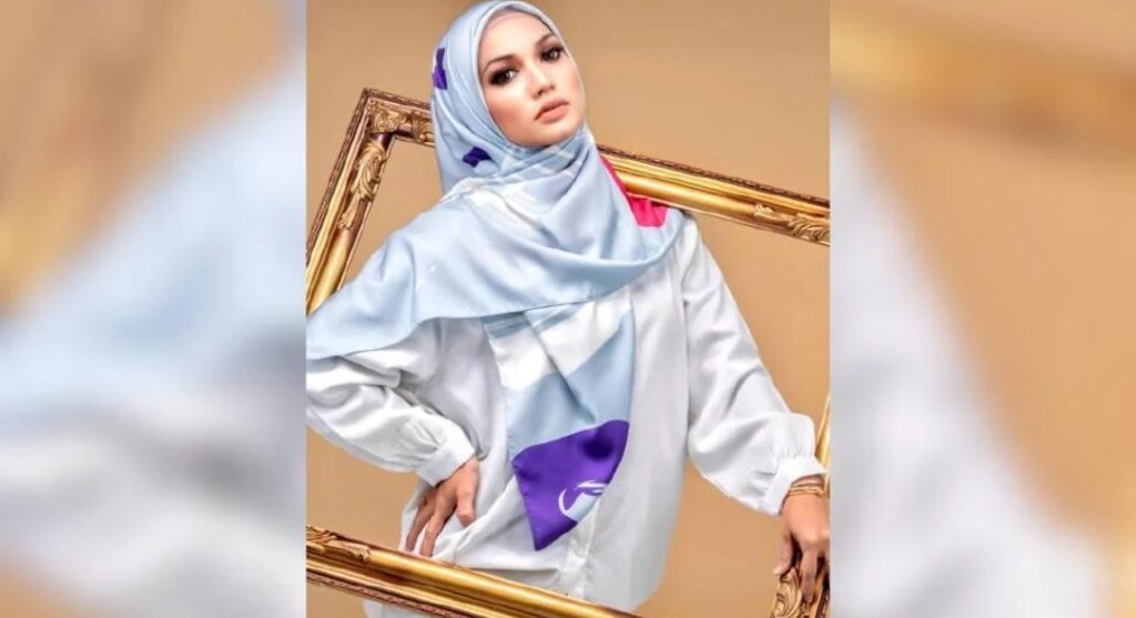 Puteri Sarah mahu beri makan 10 keluarga sehari