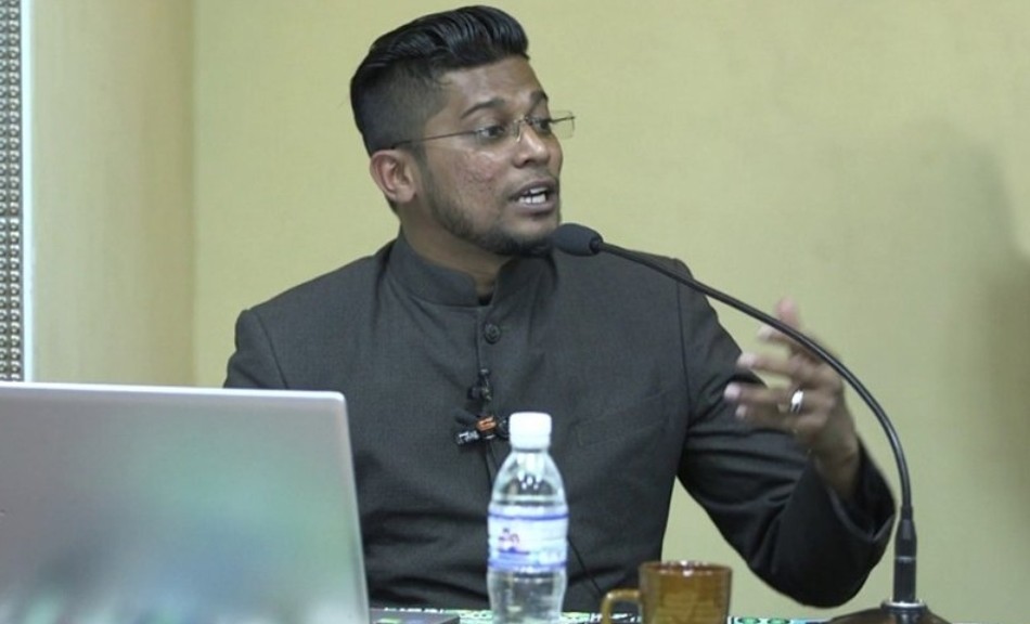 Zamri nafi hina agama Hindu, biar mahkamah tentukan