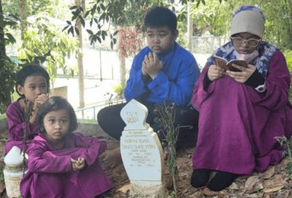 Syawal Empat Anak Yatim Piatu Suram Kerana Tragedi Hitam — MYKMU.NET