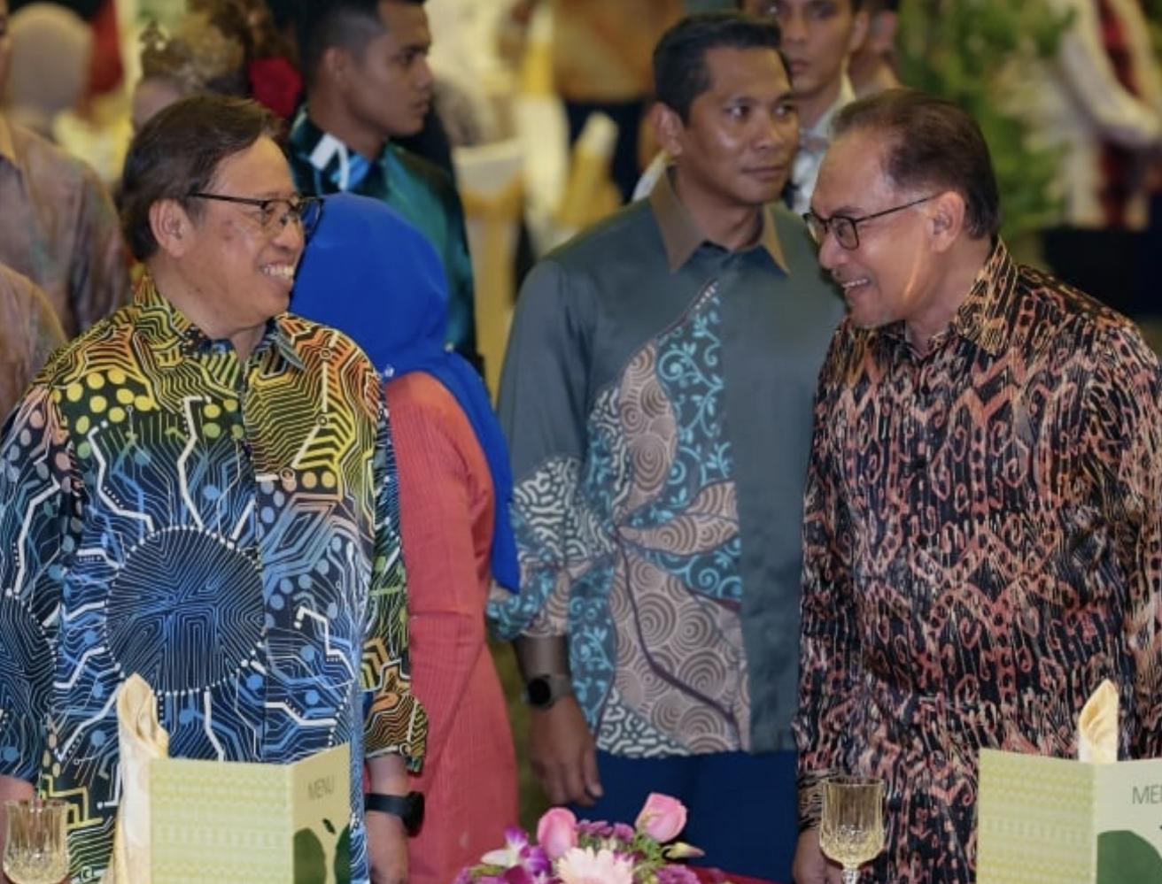 Anwar mampu kembalikan martabat Malaysia