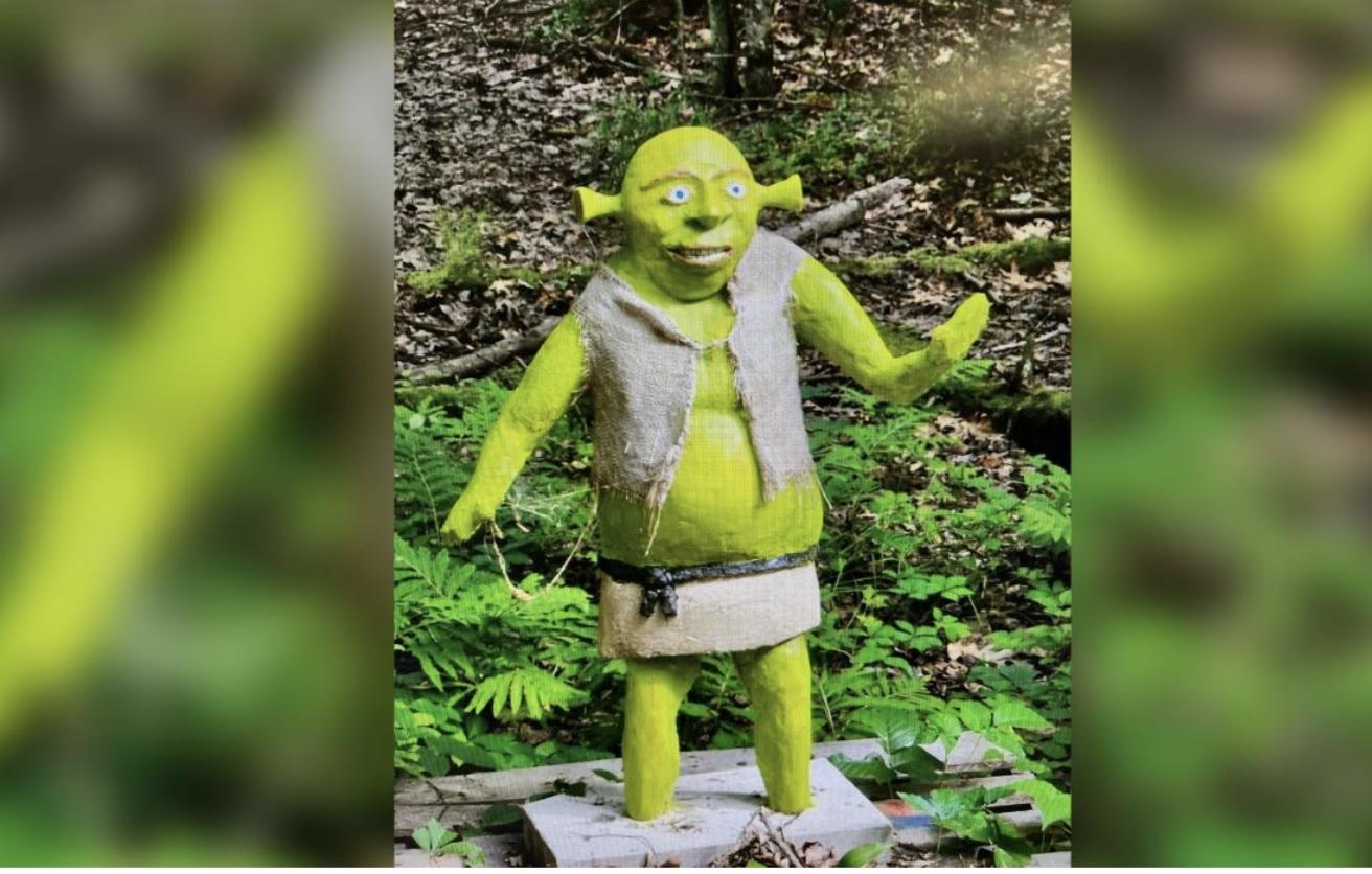 Polis Minta Bantuan Orang Ramai Kesan Patung Shrek Mykmu Net