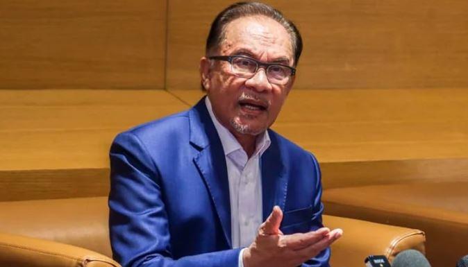 Anwar Beri Lampu Hijau Untuk SPRM Siasat Pegawai Menteri PKR - MYKMU.NET