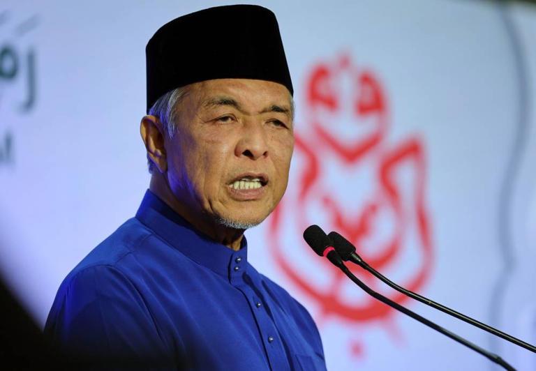 Zahid also sought Agong's compassion to grant Najib full pardon