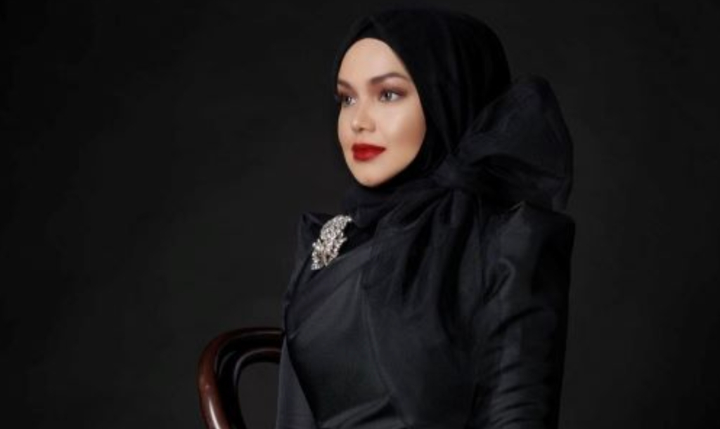 Fitnah Siti Nurhaliza, Menteri Komunikasi 'naik angin' tegur portal hiburan