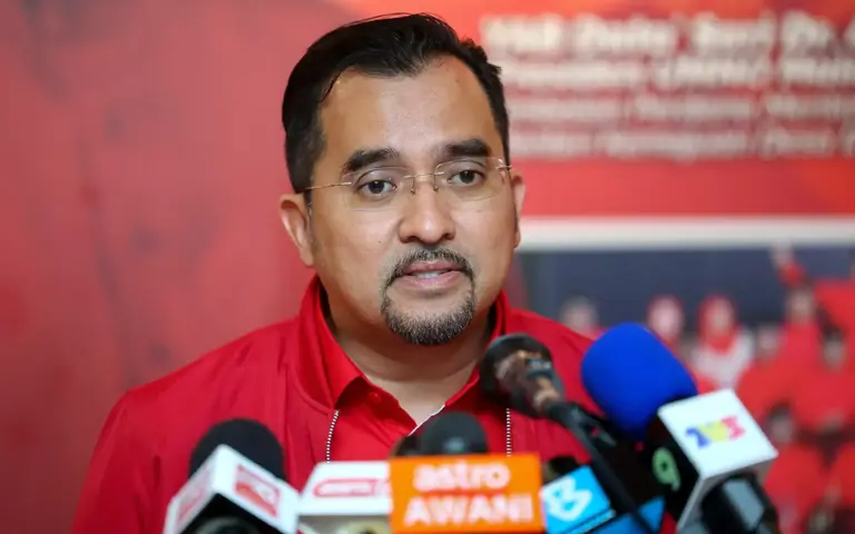 Umno must remain humble despite Mahkota win, says Asyraf