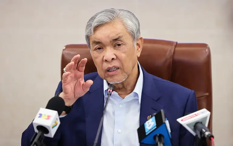 Don’t be cynical about Najib’s apology, says Zahid