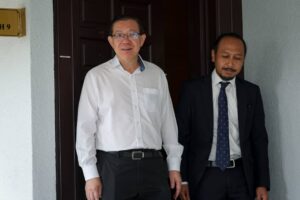 Mahkamah tolak prosiding hina mahkamah terhadap Wan Ahmad Fayshal