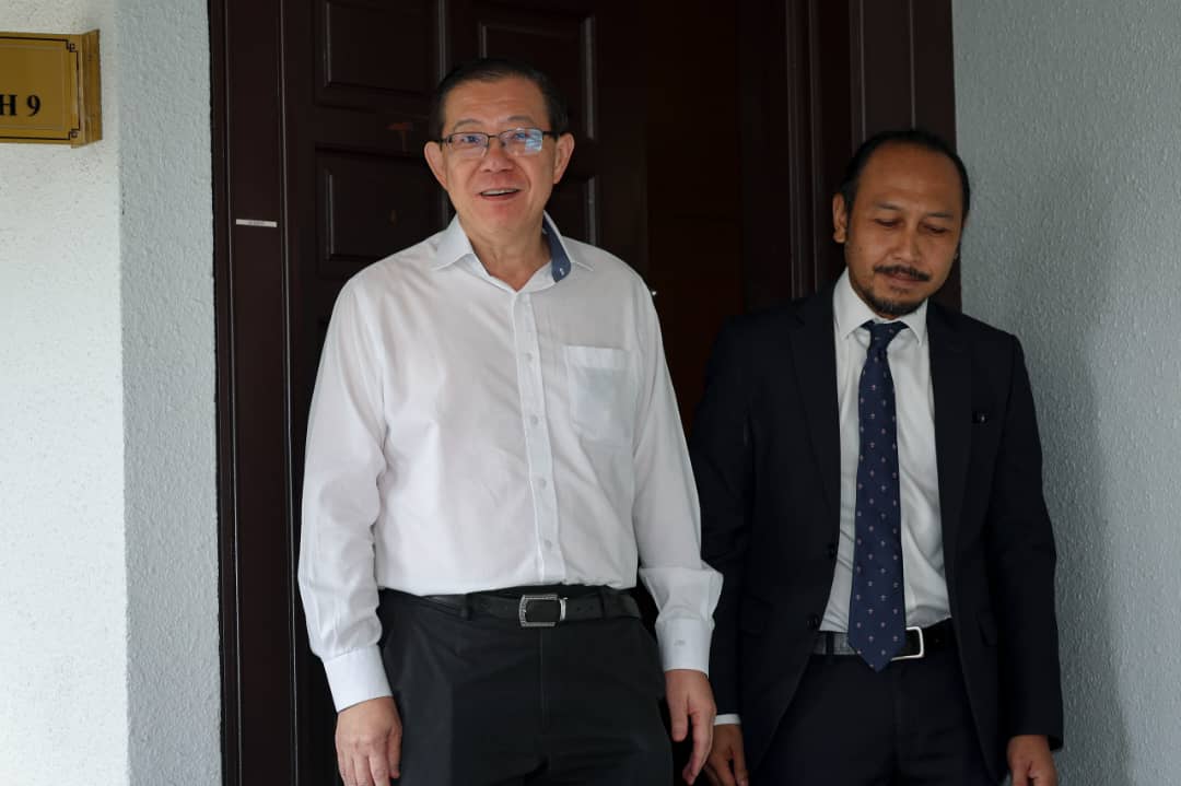 Mahkamah tolak prosiding hina mahkamah terhadap Wan Ahmad Fayshal