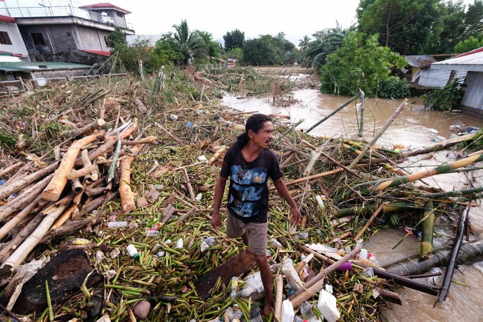 Ribut Tropika Trami terus membadai Filipina, 40 maut