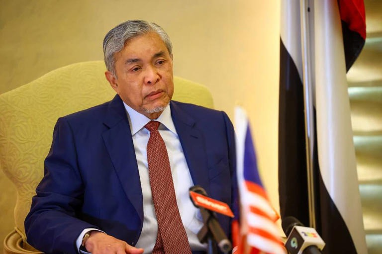 Zahid supports Hajiji's call for probe into Sabah corruption scandal