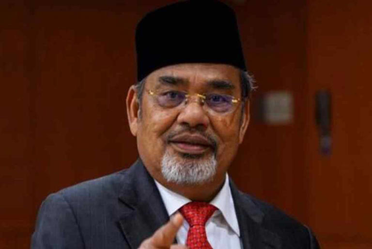 Tajuddin’s return a strategic move for Umno's political survival – Analyst