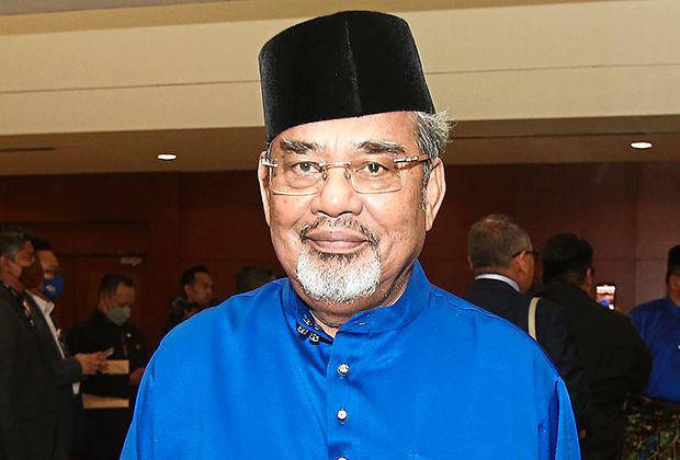 ‘Hehe…’ says ex-Pasir Salak MP Tajuddin after Umno membership reinstated