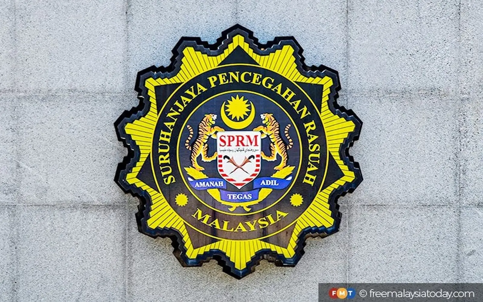 MACC records statements from Sabah DCM, 2 reps over graft claims