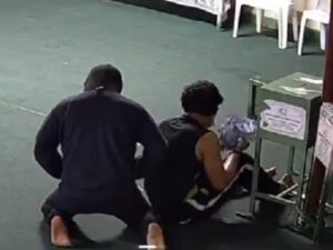 [VIDEO] Polis kesan 2 pencuri tabung madrasah