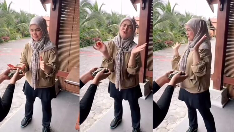 Gelagat Siti Nurhaliza Pegang ‘Katak Hidup’ Curi Perhatian Ramai! [VIDEO]