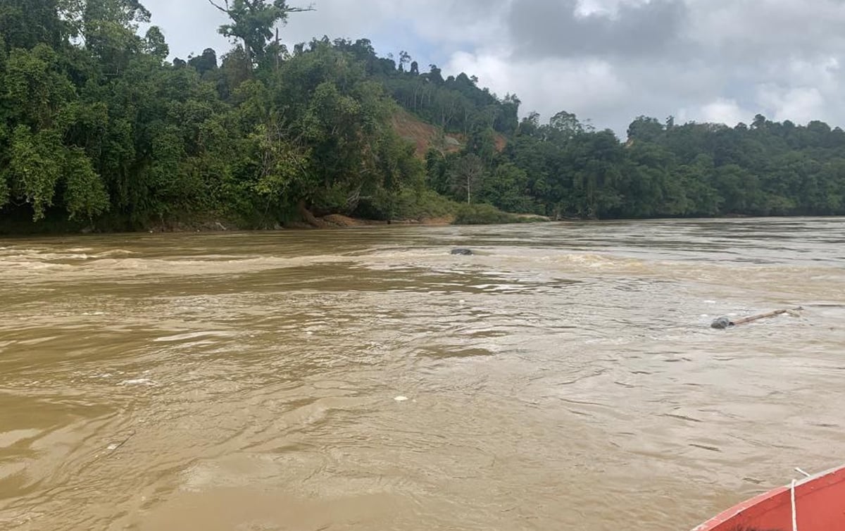 Lelaki dikhuatiri lemas, 2 lagi masih hilang, bot terbalik di Sungai Rajang