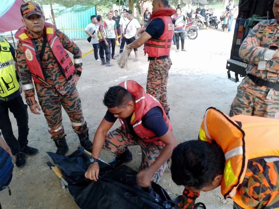 Wanita dihanyutkan arus deras kepala air di Sungai Sedim ditemukan lemas