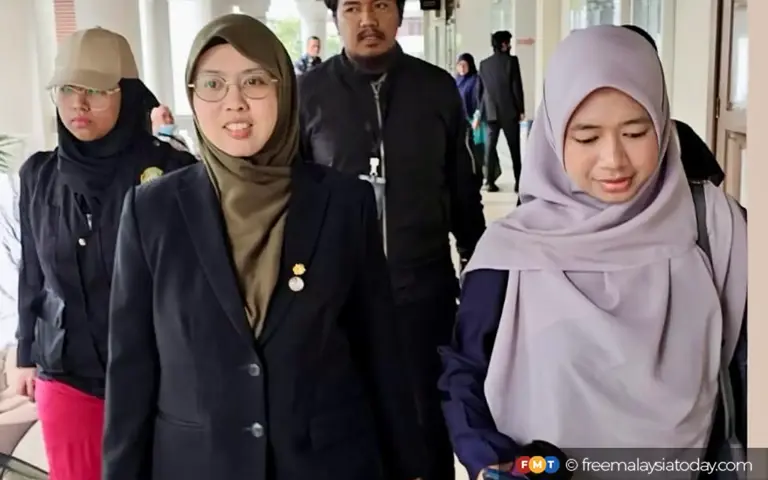 Siti Mastura granted interim stay of execution in defamation case