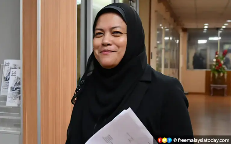 Wanita Bersatu lodges police reports nationwide against Yeoh