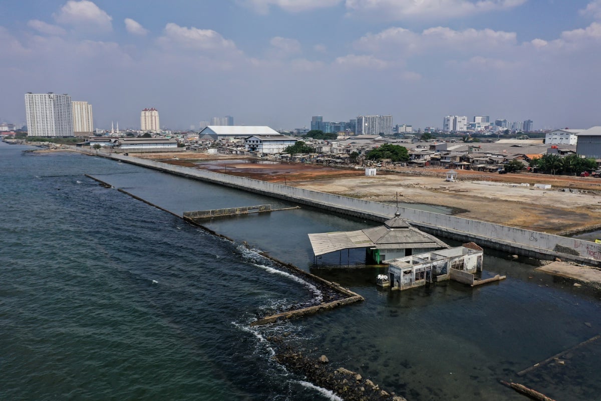 Indonesia rancang bina tembok laut 700km