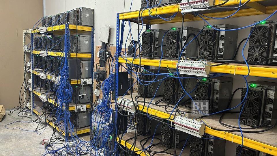 Empat lombong bitcoin curi elektrik diserbu PGA, TNB