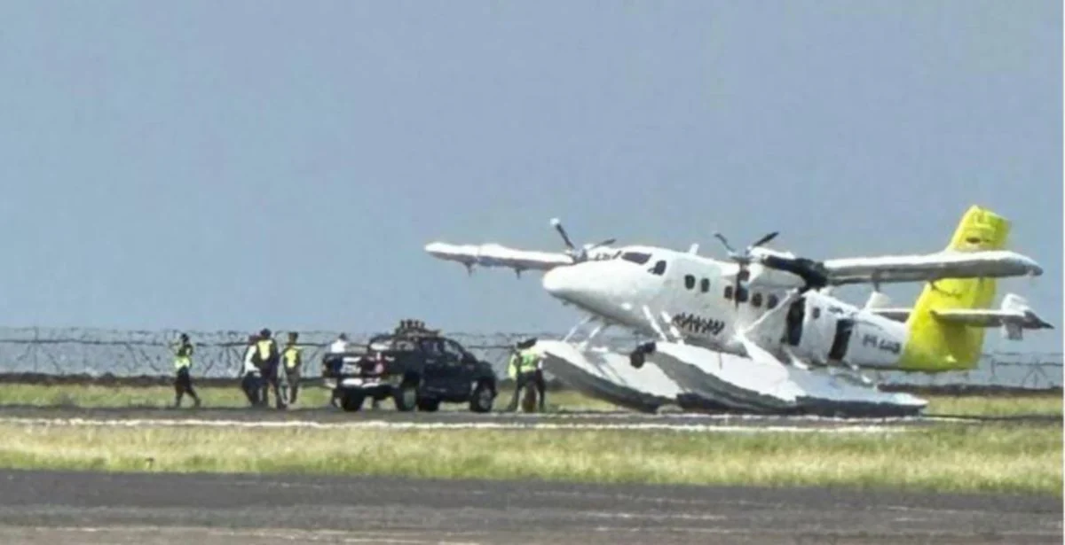 Pesawat 'tersekat' di landasan lapangan terbang Bali