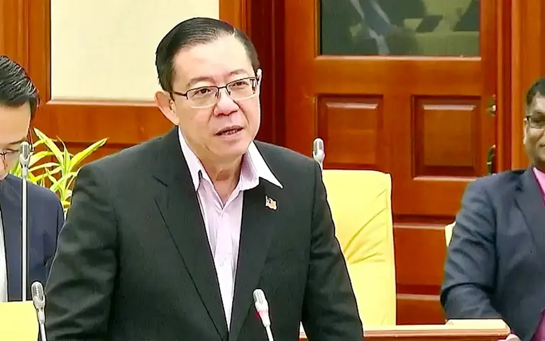Explain RM100mil cash advance, worsening finances, Guan Eng tells Chow