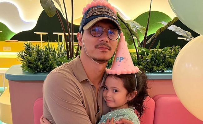 Fattah Amin Simpati Dengan Fazura, Didakwa Berhutang RM4.65 Juta [VIDEO] 