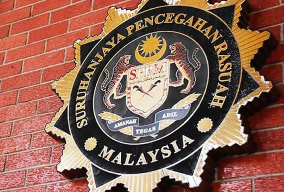 Lima ditahan disyaki terima suapan di Sandakan