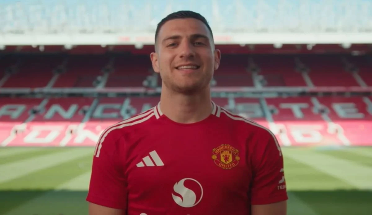 Dalot seru penyokong setia Manchester United penuhkan SNBJ