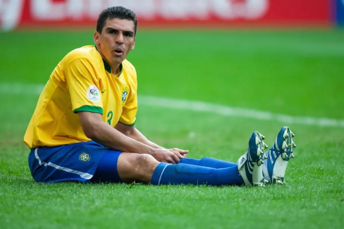 Juara Piala Dunia Brazil, Lucio, melecur teruk selepas letupan domestik AFP